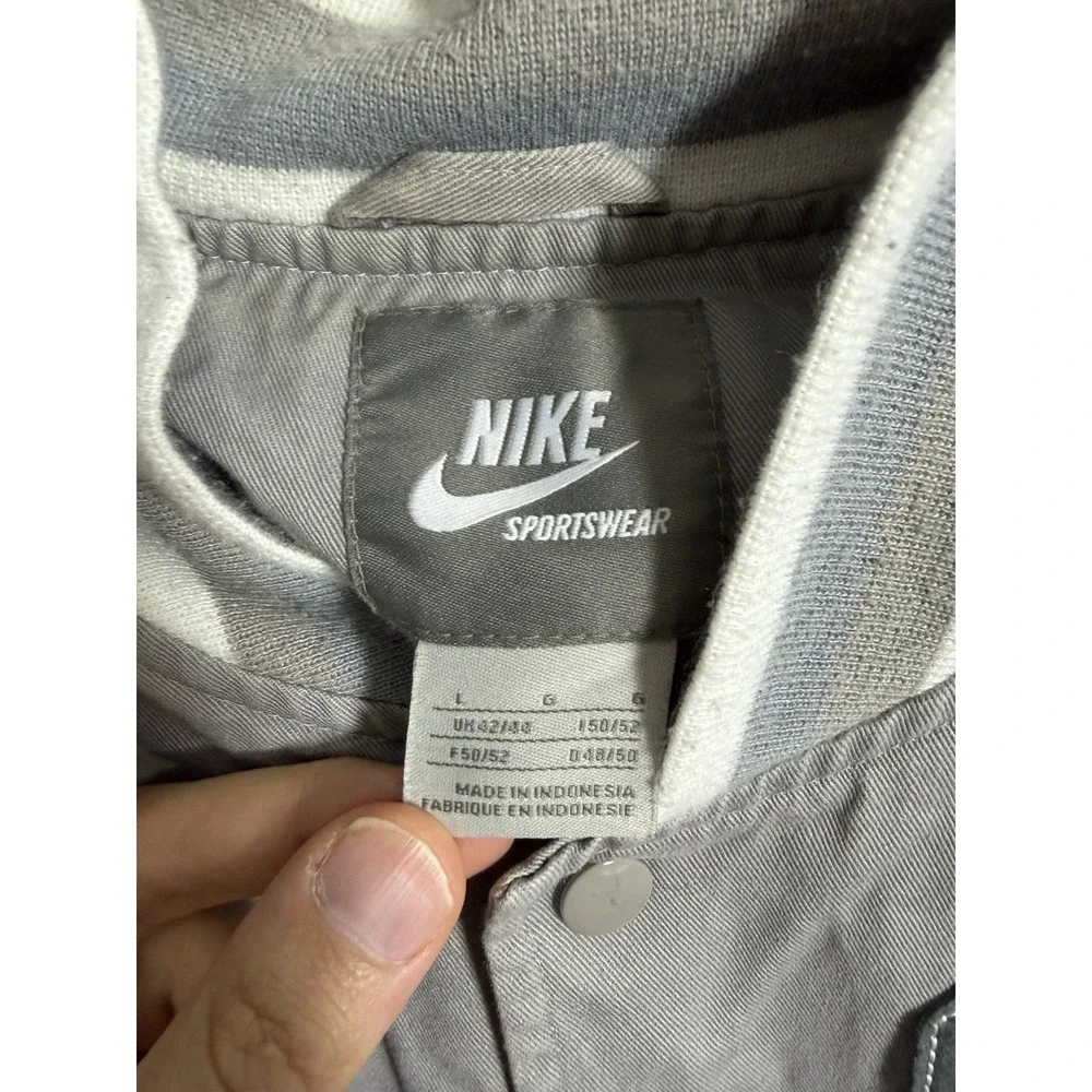Vintage NIKE SPORTSWEAR NSW Limited Edition FRESH AIR Varsity Jacket Grey Size L